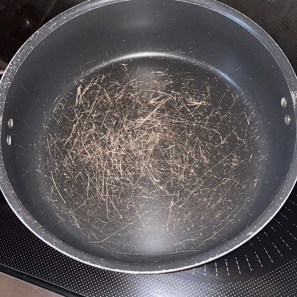 Deep dish pan with lid - Picture 2 of 5